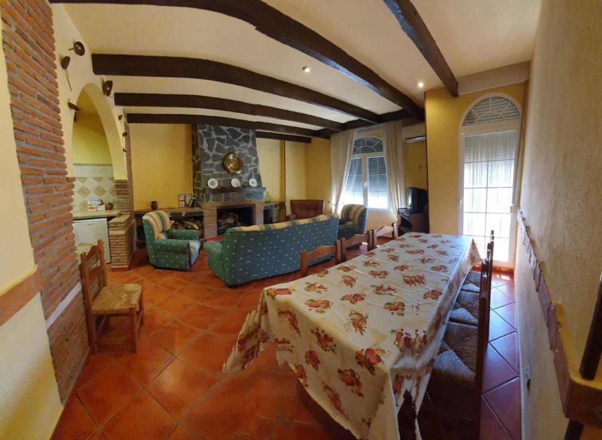Monte Rosado Viviendas Vacacionales La Peza 외부 사진